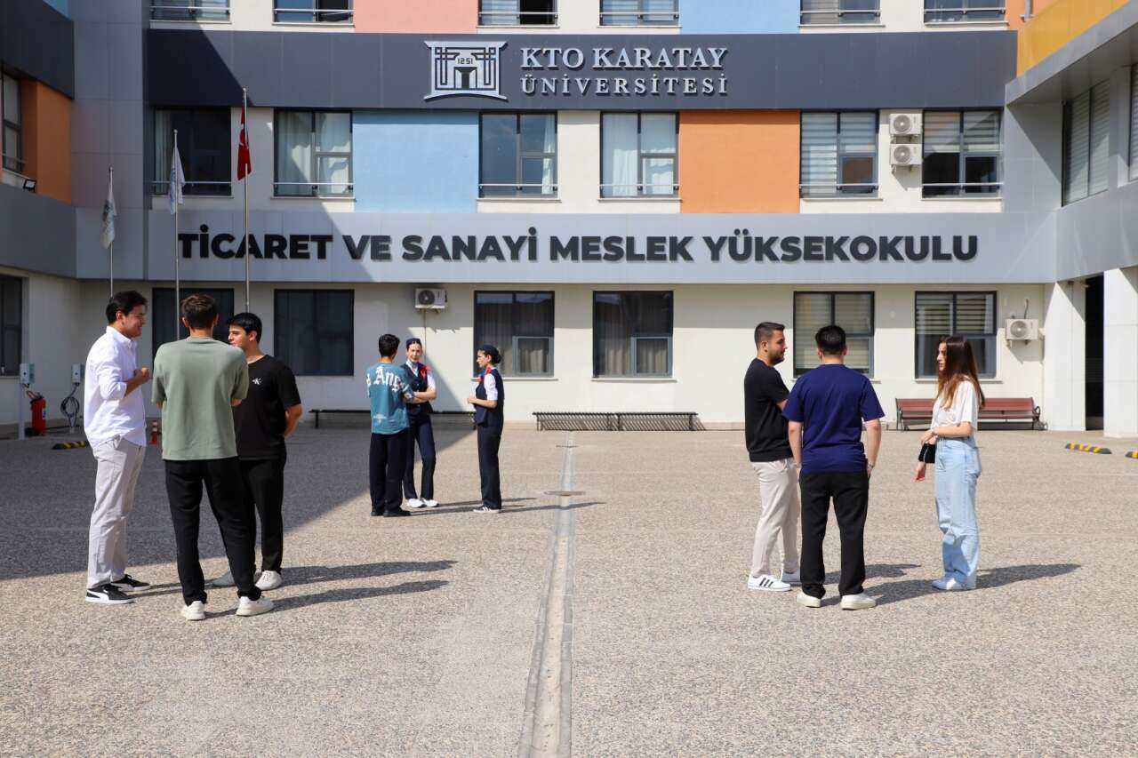 Konya'da üniversite arayanlar dikkat! Hem kendi pisti var hem %30 bursu 2
